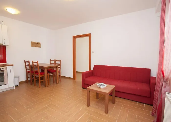 Appartement Nur 300 Meter Zum Tollen Baška