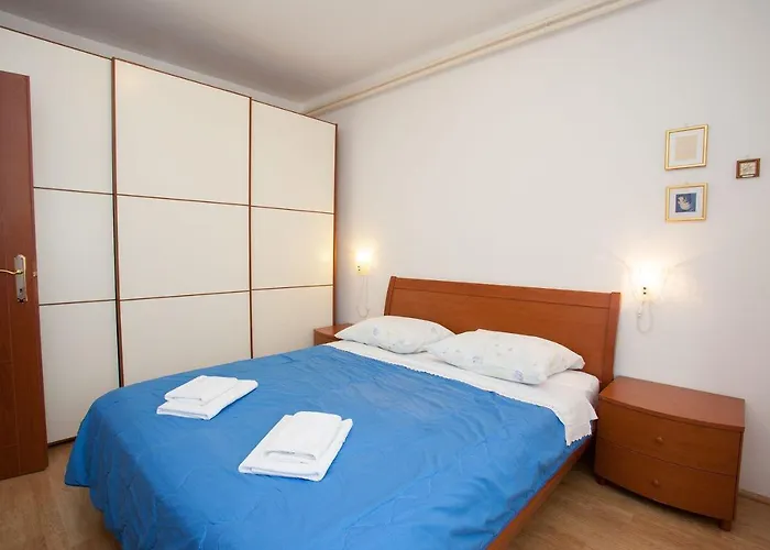 Nur 300 Meter Zum Tollen * Baška