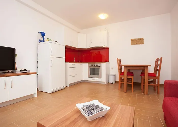 Appartement Nur 300 Meter Zum Tollen Baška