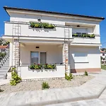 Nur 300 Meter Zum Tollen Apartment *